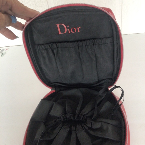CHRISTIAN DIOR GLOSSY RED MAKEUP COSMETICS BAG NWOT - Picture 9 of 14